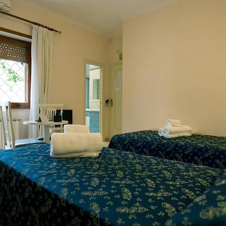 Piccolomini Inn Vaticano بيت ضيافة *